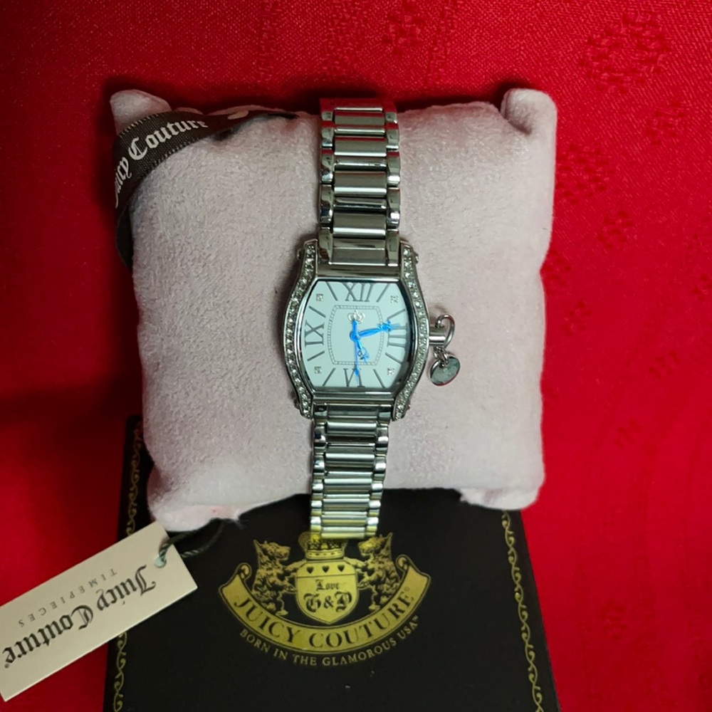 LADIES JUICY COUTURE SILVER TONE CRYSTAL WATCH